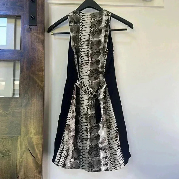 Armani Exchange A|X Snakeskin Print Zipper Dress – Size 2 - Picture 10 of 12